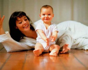 В Україні рекордно побільшало матерів-одиначок