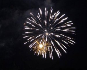 Студентка втратила око під час міського новорічного феєрверку