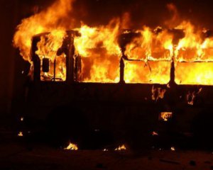 Сгорел пассажирский автобус, в котором ехали россияне