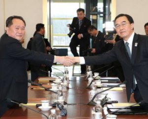 Рассказали об успехах переговоров Северной и Южной Кореи