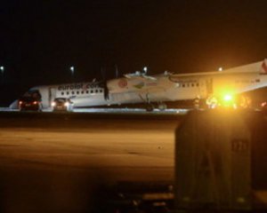В Варшаве аварийно приземлился самолет