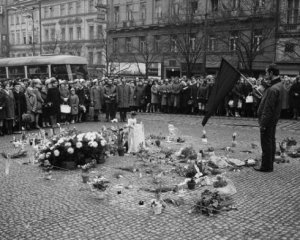 Чешский студент сжег себя на Вацлавской площади