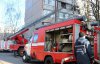 Масштабна пожежа у столиці: рятувальники витягли з вогню 5 дітей та 15 дорослих