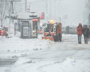 Чиновників звільнятимуть за неприбраний сніг