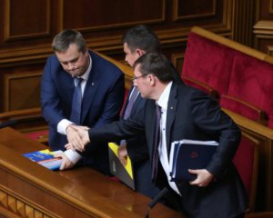 У Раді чекають пояснень щодо руху грошей Януковича