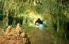 Дайверы нашли реликвии майя в подводной пещере