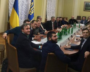 Антикоррупционный суд: Порошенко отверг ультиматум Запада