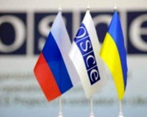 Обмін полоненими та повернення російських офіцерів - у Мінську збираються учасники перемовин