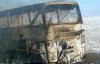 У Казахстані в автобусі живцем згоріли 52 людини