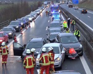 Массовое ДТП в Германии: пострадали 18 человек