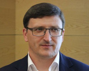 Експерт розповів, як  роботодавці знущаються з нелегальних працівників