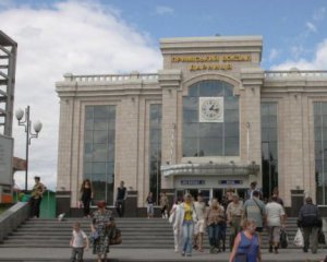 В Киеве отремонтируют пригородный Дарницкий вокзал