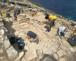Археологи знайшли давній штучний острів із ковальською майстерню