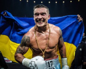 Александр Усик поднялся на 12 место в рейтинге лучших боксеров