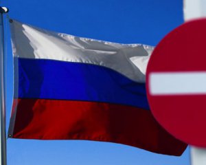 Держдеп попередив про нові санкції після "кремлівської доповіді"