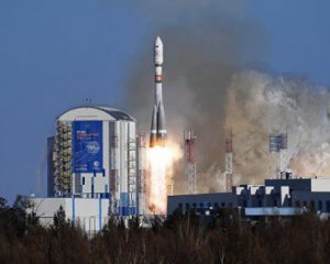 Российская ракета &quot;Союз&quot; вывела в космос 11 спутников