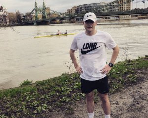 Nike випустила футболки з абревіатурою ЛДНР