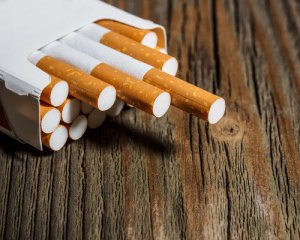 Антитютюнові громадські організації працюють в інтересах західних транснаціональних тютюнових корпорацій