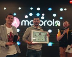 Запас прочности: Moto Z2 Force зарегистрировал рекорд падений экраном вниз без повреждений