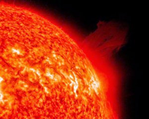 На Солнце произошла мощная вспышка: эксперты рассказали о последствиях для Земли