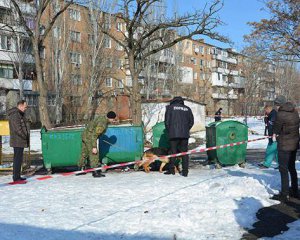 &quot;Судмедексперт нарахував 21 колото-різану рану&quot; - мати вбила новонароджене немовля