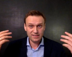 Коррупционно-сексуальный скандал в России: сайт Навального запретили из-за пикантное расследования