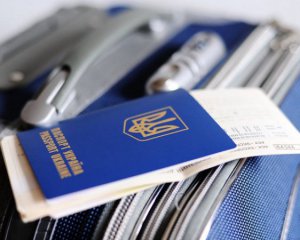 Украинские заробитчане привезли на родину $2,5 млрд