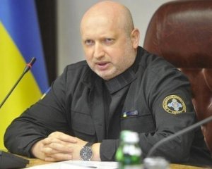 Турчинов: Закон про Донбас не виключає його силового звільнення