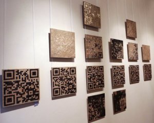 На виставці показали QR-коди замість картин