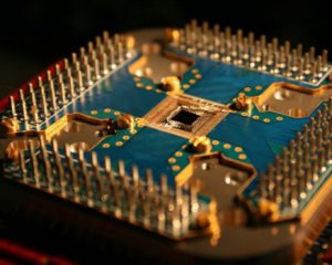 Установили квантовый компьютер на кремниевый чип