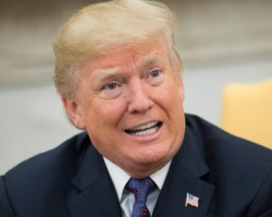 Трамп хоче посилити контроль в США за купівлею зброї