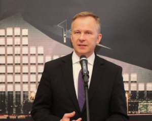 Глава центробанку Латвії відмовився йти у відставку
