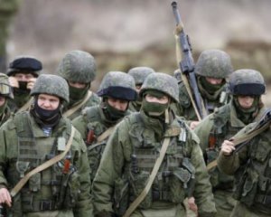 Росія літаками перекидала в Крим війська - президент