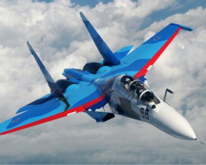 Ціль – командні пункти: російські винищувачі в Криму відпрацьовують бомбардування