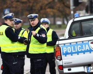 Польські поліцейські поранили українських заробітчан
