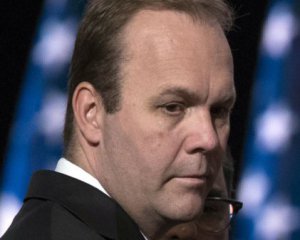 Помічник Манафорта Гейтс визнав свою провину в змові проти США