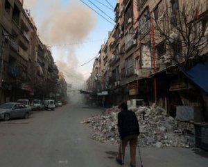 Хитке перемир&#039;я: Уряд Сирії відновив бомбардування по повстанцях