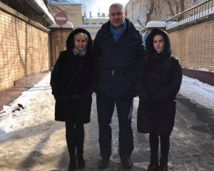 Сущенко встретился с дочкой и женой в российском СИЗО