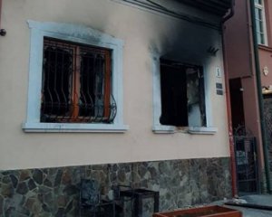 Подрыв офиса венгров в Ужгороде сняли на видео