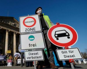 В Германии вступил в действие запрет ездить на дизельных авто