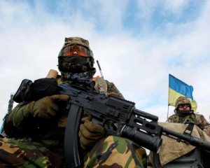 На Донбассе продолжаются обстрелы украинских позиций, есть потери