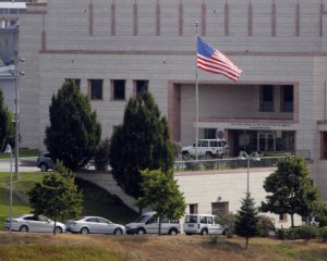 Посольство США в Туреччині припинило роботу
