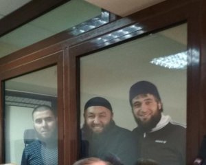 Подконтрольный Кремлю суд продлил арест &quot;бахчисарайской четверке&quot;