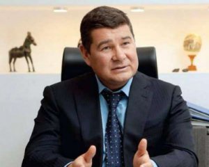 ЗМІ: Онищенко &quot;здасть&quot; ФБР корупційні схеми, аби отримати притулок в США