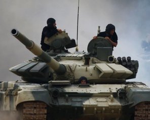Россия готовится к быстрой агрессии - Полторак