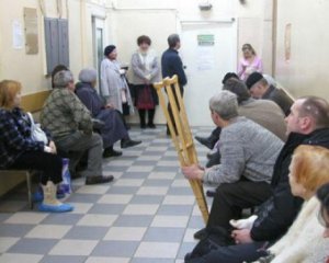 "Це - геноцид" - розповіли про медицину в анексованому Криму