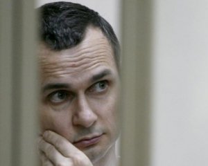 Кришаться зуби і випадає волосся: Сенцов розповів сестрі про своє здоров'я