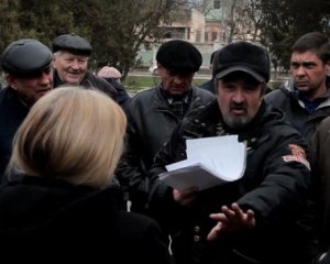 Крымские оккупанты разогнали собрание гаражного кооператива