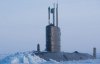 Готовятся к войне с Россией: на впечатляющем видео британская субмарина крушит льды Арктики
