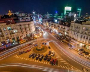 Жители Киева отказались менять название площади Льва Толстого